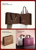 Sacs en papier couché faits à la main avec impression offset à motif personnalisé, sacs promotionnels de luxe classiques et résistants pour cadeaux d'affaires, fermeture magnétique
