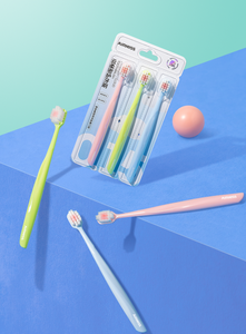 Lot de 3 brosses <span class=keywords><strong>à</strong></span> <span class=keywords><strong>dents</strong></span> Airkiss <span class=keywords><strong>à</strong></span> poils ultra-doux pour <span class=keywords><strong>dents</strong></span> et gencives sensibles, nettoyage en douceur, confort maximal pour des soins bucco-dentaires délicats - Product Image 2