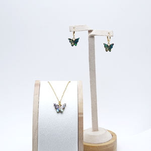 Conjunto de joyería de pendientes y collar con colgante de mariposa de concha de abulón de moda personalizada - Product Image 5