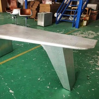 Meubles d'aviation personnalisés en métal aluminium, bureau d'aviateur en forme d'aile, bureau à domicile, rivets faits à la main, table d'avion Spitfire