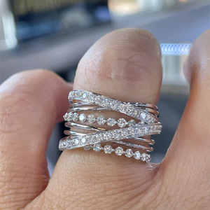 Anelli da donna Q345 con pavé di diamanti, anelli geometrici con pietre naturali rotonde, anelli di moda per matrimonio - Product Image 4