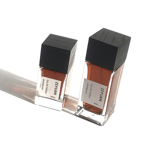 Botella de Vidrio Cuadrada de Lujo para Perfume de 30ml 50ml 100ml Transparente Vacía con Fondo Grueso, Rociador de Crimpado y Tapa de Madera Negra - Product Image 6
