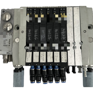 Controlador <span class=keywords><strong>Program</strong></span>ável PLC BDC-B-DP32 Bloco Distribuidor Pneumático 6x Válvulas 0 820 - Product Image 1