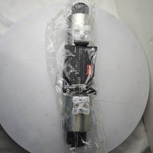 DG4V ตัวควบคุมทิศทาง DG4V-5-6CJ-M-U-H7-29-EN124 - Product Image 2