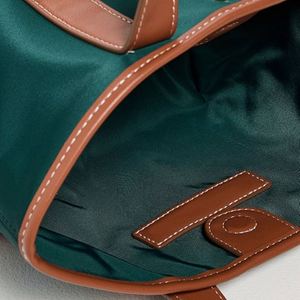 Sacs fourre-tout en nylon imperméables et résistants à l'eau, personnalisables avec logo DIY, sacs de plage pliables et réutilisables pour femmes, sacs de voyage week-end avec fermeture éclair - Product Image 5