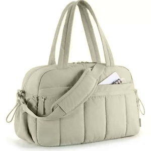 Sac fourre-tout matelassé en polyester avec fermeture éclair, toutes saisons, style minimaliste pour femme, idéal pour les voyages - Product Image 4