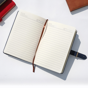 Agenda classique au design classique Agenda scolaire à couverture rigide A5 élastique Journal intime personnalisé - Product Image 5