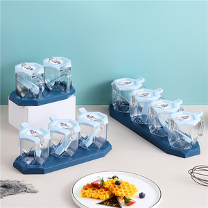 Lot <span class=keywords><strong>de</strong></span> 4 pots à épices ronds en plastique <span class=keywords><strong>de</strong></span> haute qualité pour cuisine, vente en gros, collection saisonnière, pour le stockage des assaisonnements - Product Image 6