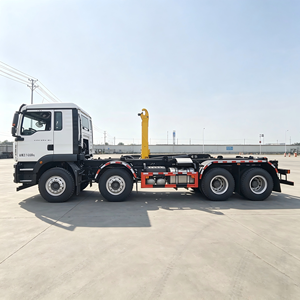 Camion benne à benne basculante Sinotruk Sitrak 8X4, un camion pour plusieurs bennes, camion de collecte de déchets à conteneurs amovibles - Product Image 1