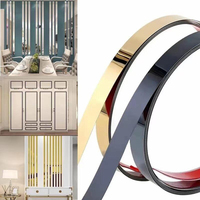 Bande auto-adhésive en métal inoxydable décoratif d'or pour la décoration de meubles de plafond