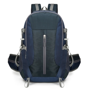 Nouveau modèle de sac à dos de randonnée multifonctionnel - Sac à dos en polyester ultra-léger et imperméable avec fermeture éclair intérieure - Product Image 5