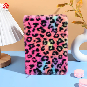 Taccuino di peluche del fumetto del leopardo arcobaleno stampato taccuino dello studente <span class=keywords><strong>libro</strong></span> a mano della principessa del cuore della ragazza popolare di Internet nuovo - Product Image 6
