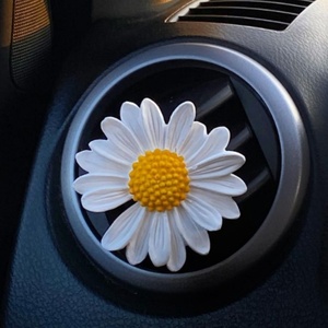 Wholesale Ceramic Daisy Flower Car <strong>Vent</strong> <strong>Clip</strong> Scented <strong>Air</strong> Freshener Porcelain Home Aroma Plaster Fragrance Essential Oil <strong>Diffuser</strong> - Product Image 5