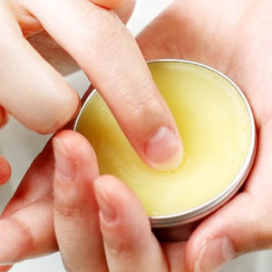 Balsamo <span class=keywords><strong>per</strong></span> Cuticole Personalizzato con Logo, <span class=keywords><strong>per</strong></span> Riparare e Ammorbidire le Unghie, <span class=keywords><strong>Crema</strong></span> <span class=keywords><strong>per</strong></span> Mani con Formula al Miele e Cocco, Idratante <span class=keywords><strong>per</strong></span> <span class=keywords><strong>Talloni</strong></span> Secchi - Product Image 4