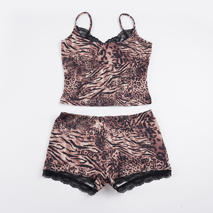 Ensemble pyjama sexy vintage pour femmes, imprimé léopard Y2K, dentelle et patchwork, short et camisole, nouvelle collection été - Product Image 6
