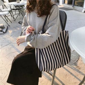 <b>Canvas</b> Lining Shoulder Bag Korean Classic Retro Striped Bag Customized Closure Large Capacity Fashion <b>Canvas</b> Bag for Street - Product Image 2