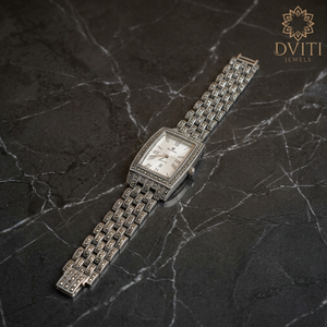 Montre Fitness Tracker d'infirmière à moniteur de fréquence cardiaque à quartz pour femme avec un design unique - Product Image 1