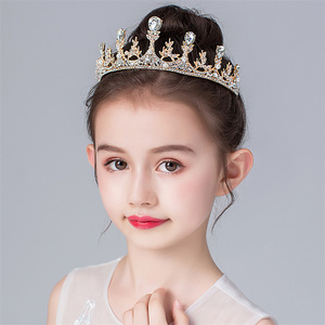 BELLEGIRL มงกุฎประดับผมสวยหรู,เครื่องประดับผมมุกคริสตัลราชินี Miss Universe สวยงามเจ้าสาวรัดเกล้าสำหรับงานแต่งเจ้าสาวงานประกวดปี2022 - Product Image 2