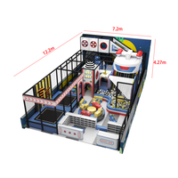 Équipement de terrain de jeux intérieur sur le thème de l'espace avec trampoline, piscine à balles, toboggan spatial, parcours d'obstacles, jeux souples, personnalisable pour enfants