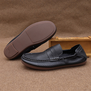 Mocassins pour hommes en cuir véritable, à enfiler, bout rond, semelle extérieure en caoutchouc respirante, chaussures décontractées de printemps - Product Image 2