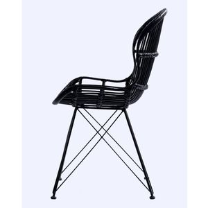 Chaise de salle à manger moderne en rotin PE noir, résistante aux intempéries, avec pieds en métal géométriques, pour terrasse extérieure et jardin - Product Image 3