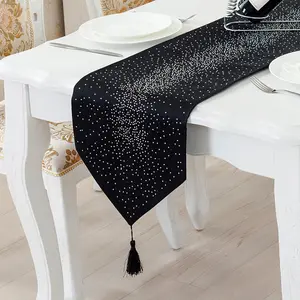 Wholesale Soft Polyester Dinning Table Runner With Diamonds Geometric Embroidered Table Runner For Wedding Decor