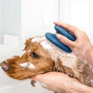 Brosse de toilettage et de massage pour animaux de compagnie, pour chiens et chats à poils longs et courts, utilisable en mode humide pour le bain ou en mode sec pour le toilettage - Product Image 5