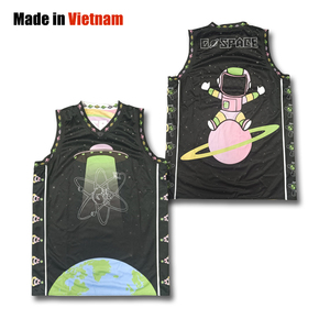 Chemises de basket-ball réversibles Maillots de basket-ball de sport lourds personnalisés en gros - Product Image 1