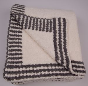 Chăn Người Lớn Sợi Lông Dệt Kim Sọc Màu Be Cỡ Lớn Nhà Sản Xuất Bán Sỉ Để Ngủ - Product Image 2