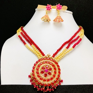 เซ็ตต่างหูสร้อยคอชุบทองแบบดั้งเดิมของผู้หญิงชุดเครื่องประดับสำหรับงานแต่งงานทำจากไข่มุกทองเหลืองรูปทรงหยดน้ำสำหรับงานหมั้น - Product Image 5