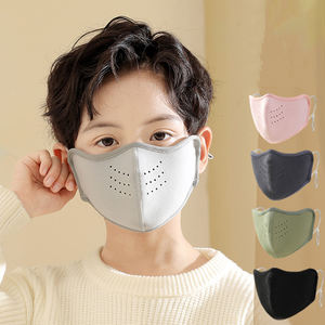 قناع قطني بشعار مطبوع حسب الطلب للبيع بالجملة أقنعة دافئة للأطفال أقنعة شتوية قطنية جيدة التهوية للأولاد والبنات يركبون أقنعة باردة - Product Image 2