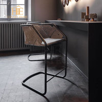 Tabourets de bar hauts italiens du milieu du siècle, vente chaude, design moderne en cuir, réglables pour la salle à manger et l'usage domestique