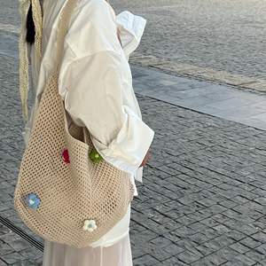2025 Netizen, bolso con solapa Ins a la moda para mujer, bolso de ganchillo de alta capacidad con dos correas, cierre abierto, forro de PU - Product Image 2