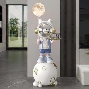 Elegante Figura Decorativa de Astronauta de Resina de Alta Calidad con Lámpara Lunar para Decoración del Hogar, Estudio o Sala de Estar - Product Image 4