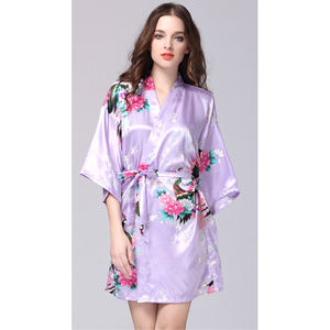 Glace soie grue chemise <span class=keywords><strong>de</strong></span> nuit <span class=keywords><strong>grande</strong></span> <span class=keywords><strong>taille</strong></span> thermique Peignoir <span class=keywords><strong>pour</strong></span> <span class=keywords><strong>femme</strong></span> ménage <span class=keywords><strong>robe</strong></span> <span class=keywords><strong>de</strong></span> <span class=keywords><strong>chambre</strong></span> <span class=keywords><strong>robe</strong></span> du matin en gros QS1027J76 - Product Image 3