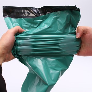 Película de plástico exprés duradera y resistente al desgarro, película de tapa resellable, producto de embalaje, plástico reciclado - Product Image 1