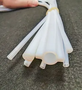 Специальная пластиковая экструдированная трубка из фторопласта