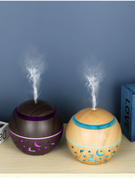 Nouvel Arrivage Mini Humidificateur d'Air Ultrasonique en Forme de Champignon Creux avec Lumières LED à Changement de Couleur et Diffuseur d'Arômes pour la Maison
