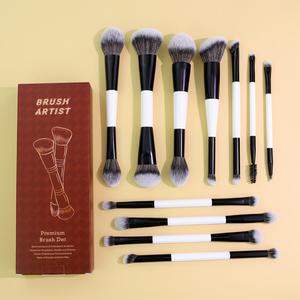 <span class=keywords><strong>MARIO</strong></span> Set <span class=keywords><strong>de</strong></span> 11 Brochas <span class=keywords><strong>de</strong></span> Maquillaje Portátiles <span class=keywords><strong>de</strong></span> Viaje con Pelo Sintético <span class=keywords><strong>Super</strong></span> Badger, Mango <span class=keywords><strong>de</strong></span> Madera, para Base y Crema, Negro y Blanco - Product Image 1