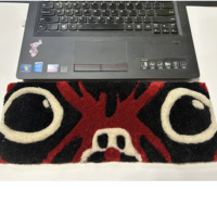 Dessin animé client Anime décorer tapis tufté 3d tapis de souris tapis de table touffetage avec Logo personnage forme de conception tapis fait main