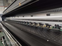 Impresora UV de Alta Calidad 1440DPI 3600DPI, Impresora Automática sin Bordes de 1800 mm, con Base de Solvente Ecológico a Base de Agua para Materiales Flexibles de Cuero