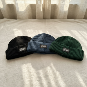 Bonnet chaud 100 % acrylique personnalisé avec logo, modèle de créateur de haute qualité pour hommes et femmes, en tissu doux, chapeau d'hiver avec motif tissé - Product Image 1