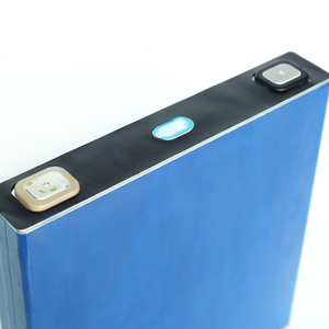 <strong>Long</strong> service life 3,2 V flat 100Ah 150ah LiFePO4 prismatic battery for solar power autonomous system - Product Image 1