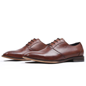 Fábricas chinas suministran zapatos de hombre hechos a medida para fiestas informales de moda, bodas, zapatos de vestir y Oxford de color negro. - Product Image 5