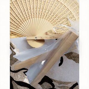 Abanico Plegable de Bambú y Seda Tallado a Mano, con Diseño de Boda, Estilo Chino Tradicional, Pintado Multicolor, Portátil y Personalizado - Product Image 3