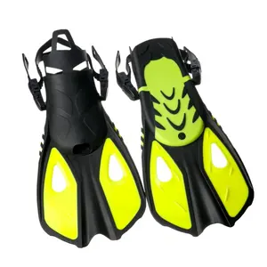 China Siliconen Uv Protect Scuba Equipment Strap Elastische Onderwater Duik Licht Duikmasker Snorkelen Set Voor Kinderen