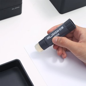 Barra de pegamento sólido Nusign de 15g de alta viscosidad para manualidades de estudiantes y uso en oficinas - Product Image 2