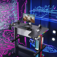 Grand bureau de jeu RVB moderne en forme de L avec lumière LED Table d'ordinateur de bureau noire pour salle de jeu en métal durable