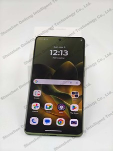 Teléfono Inteligente Motorola Moto Edge 70 X70 Air 5G, ROM Global, Pantalla OLED de 6.7'' y 120Hz, Snapdragon 7 Gen 4, 4800mAh - Product Image 2