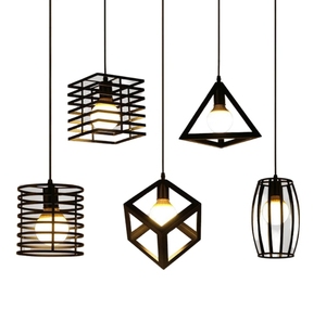 Lampadario a sospensione industriale vintage americano retrò in ferro battuto nero a 3 teste, dimmerabile, per caffetteria - Product Image 4